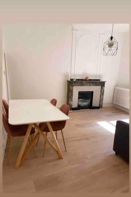 Appartement De Charme Au Coeur Du Centre Ville . Millau Buitenkant foto